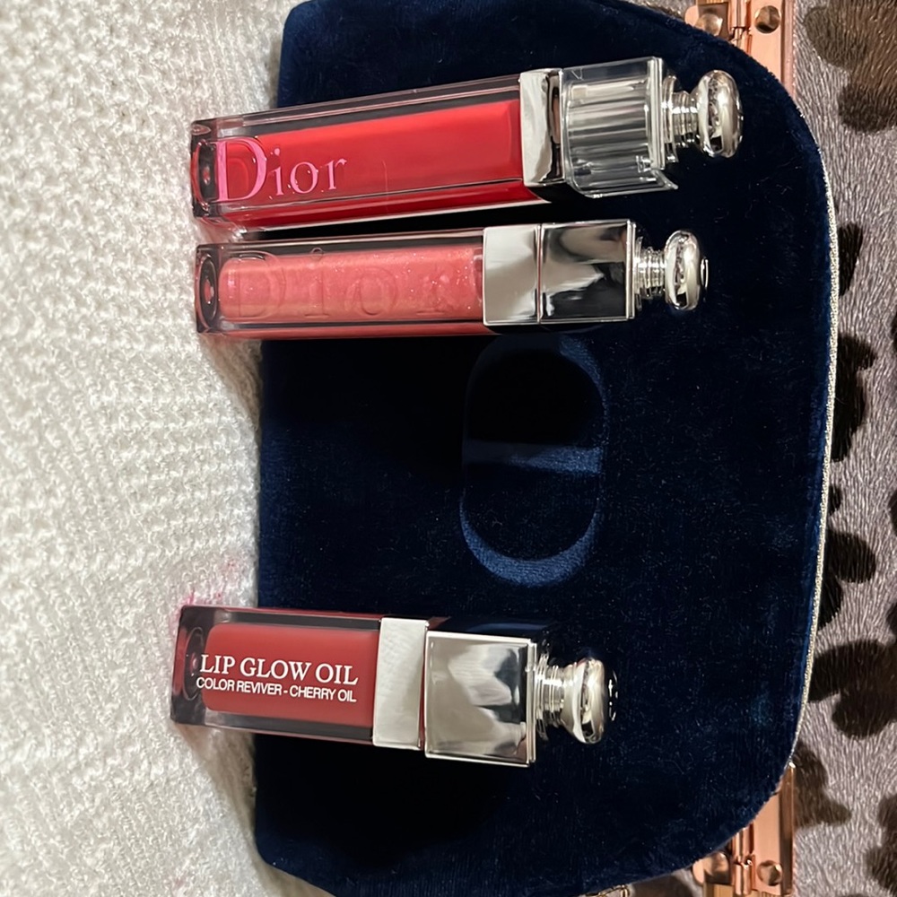 Dior Gift set with Lip Glow Oil, and make up bag.